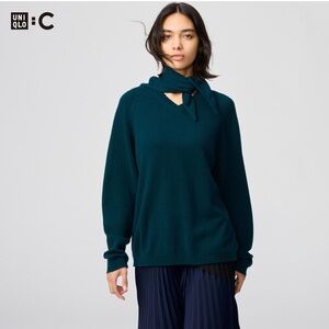 Uniqlo Deep Teal Sweater & Scarf